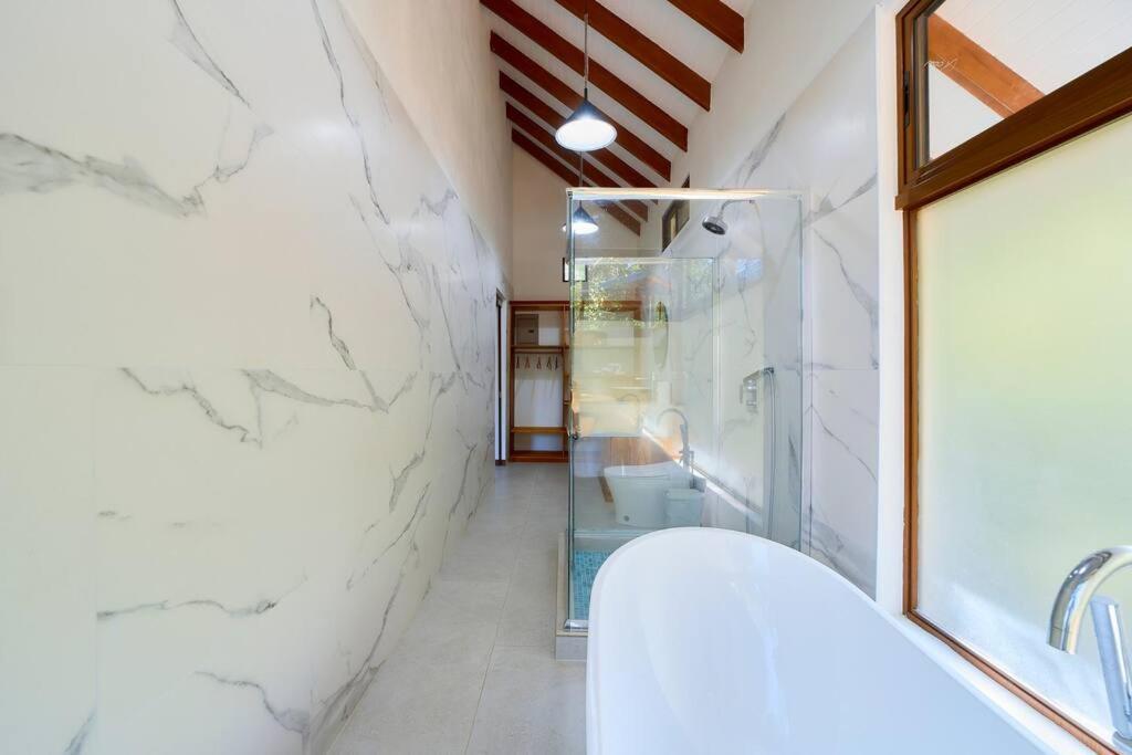 Casa Kristel - Exquisite Villa Getaway Puerto Viejo de Talamanca Kültér fotó